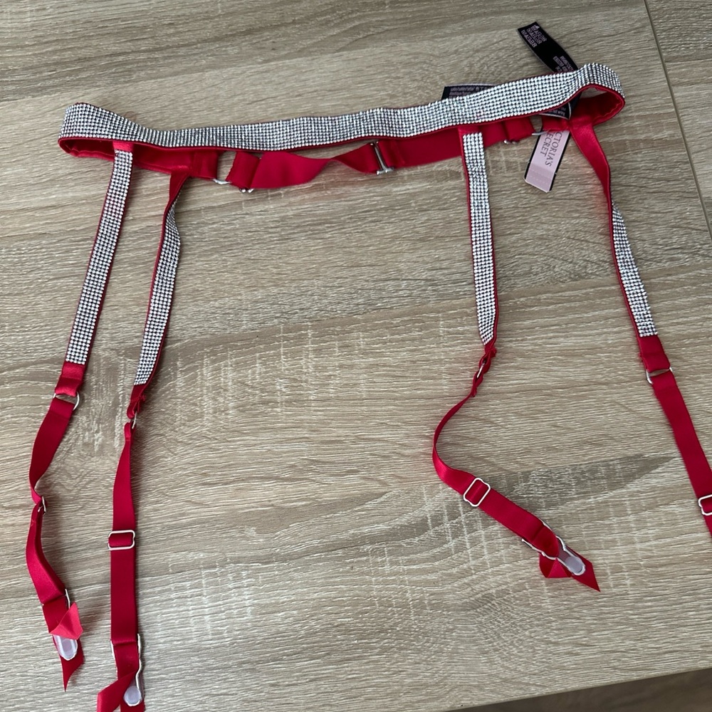 Victorias Secret rhinestone garter belt- new with tags
